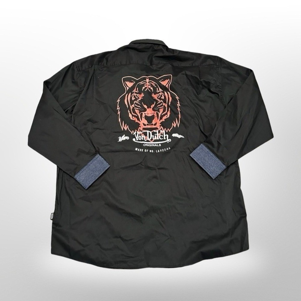 Von Dutch Men Button Down Shirt 2XL Black Tiger Graphic Y2K Denim Cuffs NWOT - Picture 3 of 9